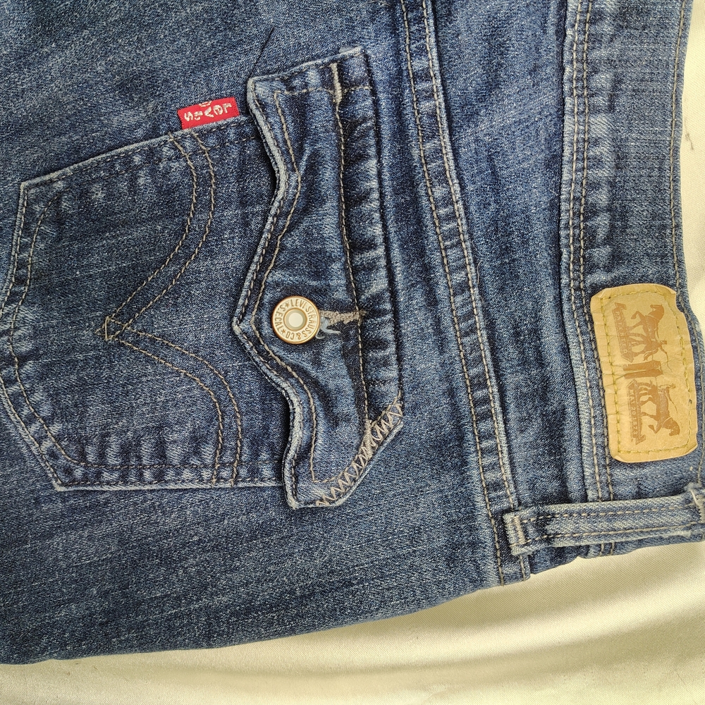 Levi's 515 Bootcut Dark Wash Women's Jeans Sz 8 29×32 - Picture 5 of 5
